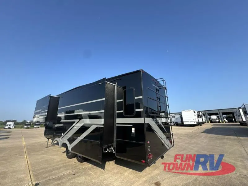 2026 Keystone Montana High Country 295RL - Photo 4
