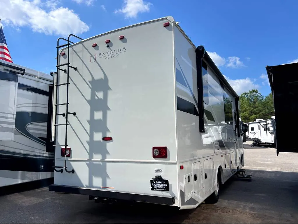 2026 Entegra Coach Vision 27A, Photos photo 4
