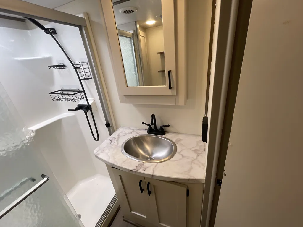 2020 Keystone Sprinter Limited 3531FWDEN, Photos photo 15