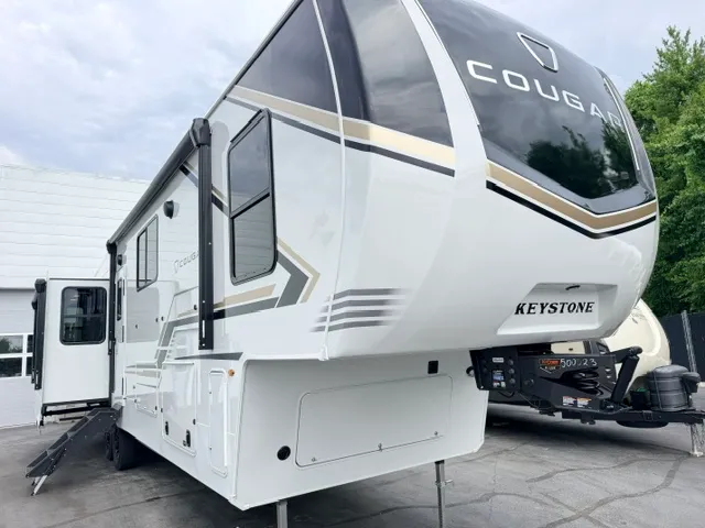 2027 Keystone Cougar 360MBI - Photo 2