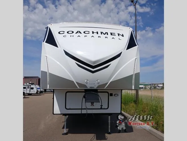 2026 Coachmen Chaparral 334FL - Photo 2