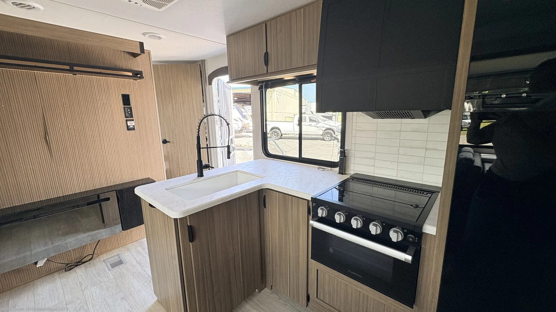 2025 Forest River Salem 31KQBTS — Photo 5