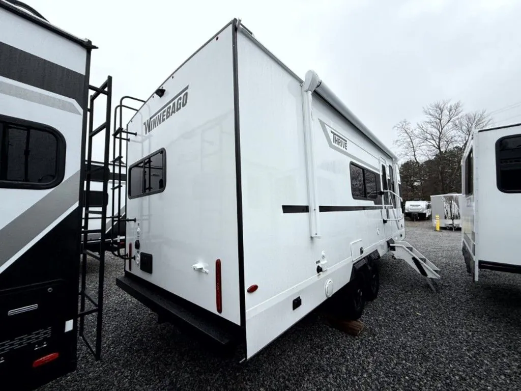 2026 Winnebago Thrive 22MLS - Photo 4
