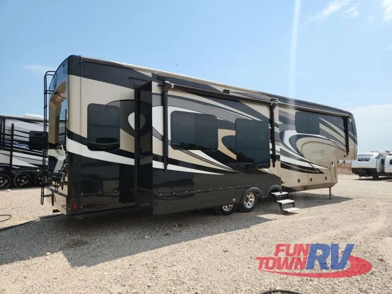 2016 Jayco Designer 37FB - Photo 4