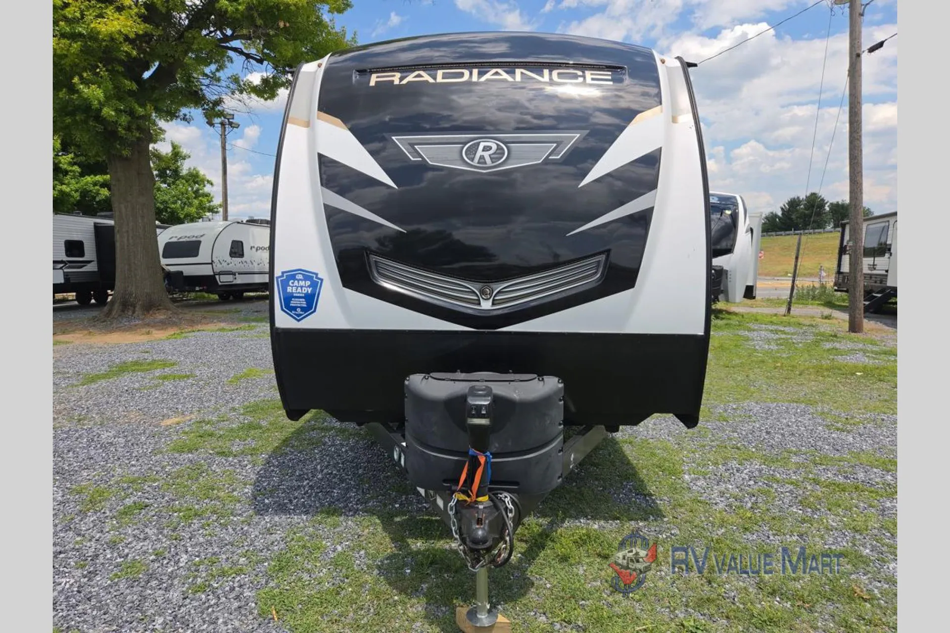 2022 Cruiser RV Radiance 27RE - Photo 3
