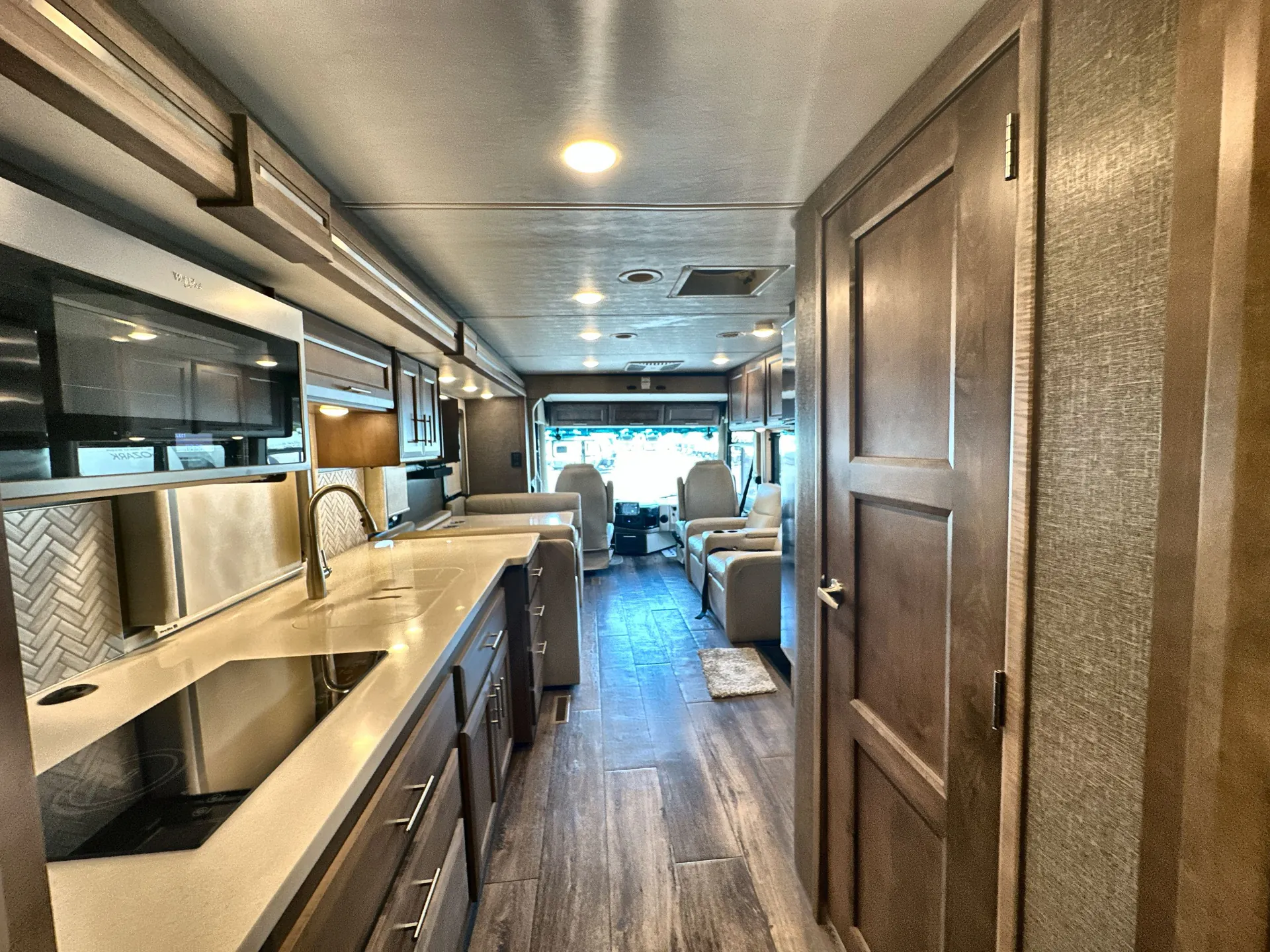 2022 Thor Motor Coach Palazzo 33.6 — living area main