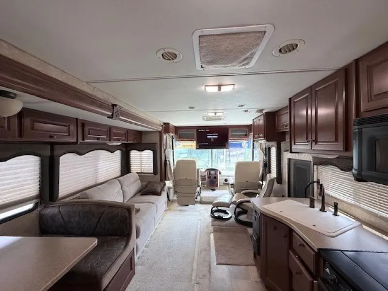 2009 Four Winds RV Windsport 34B - Photo 4