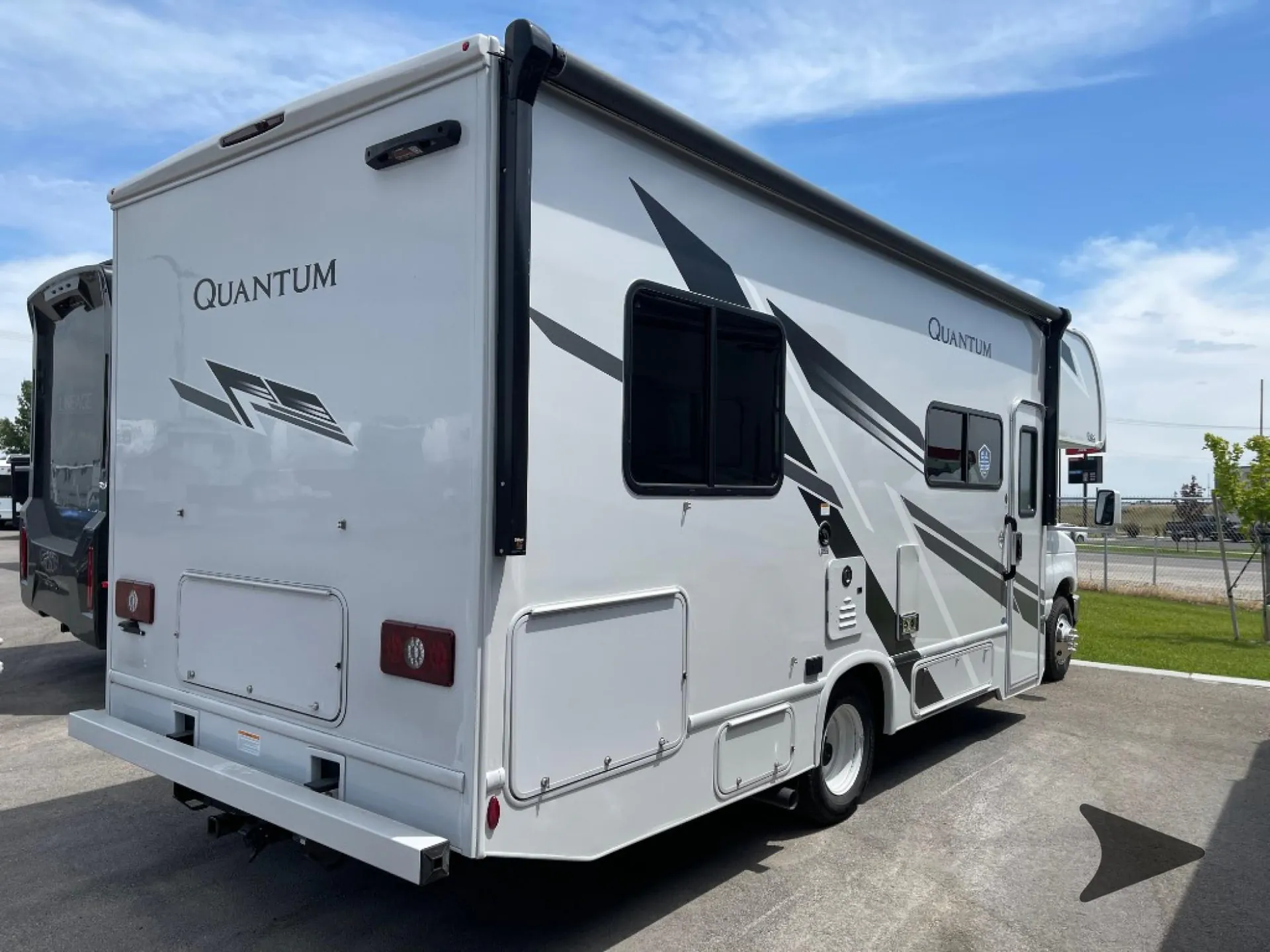 2026 Thor Motor Coach Quantum LZ25 - Photo 3