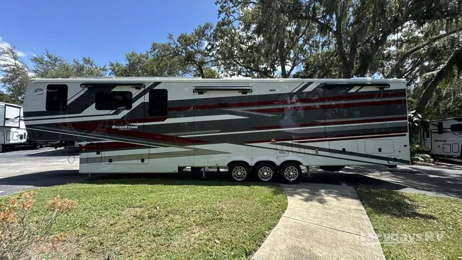 2026 Forest River RiverStone 425FO, Photos photo 6