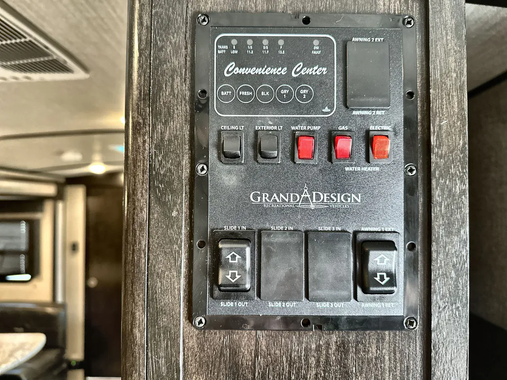 2019 Grand Design Imagine 2800BH, Photos photo 21