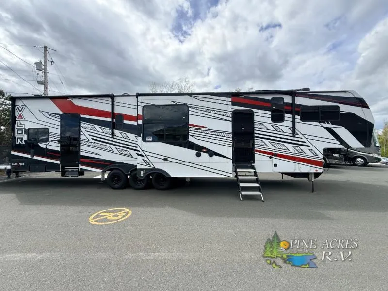 2024 Alliance RV Valor 44V14 - Photo 2