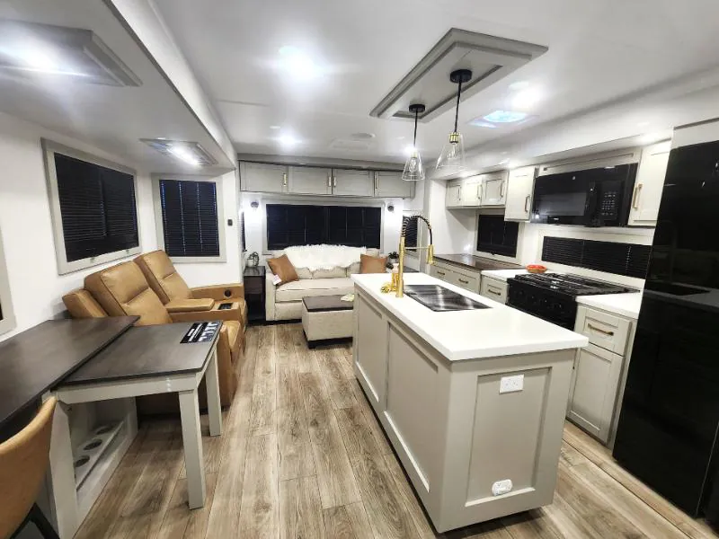 2026 Brinkley Model Z AIR 297, Photos photo 55