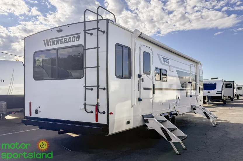 2026 Winnebago Thrive 25RLS - Photo 4