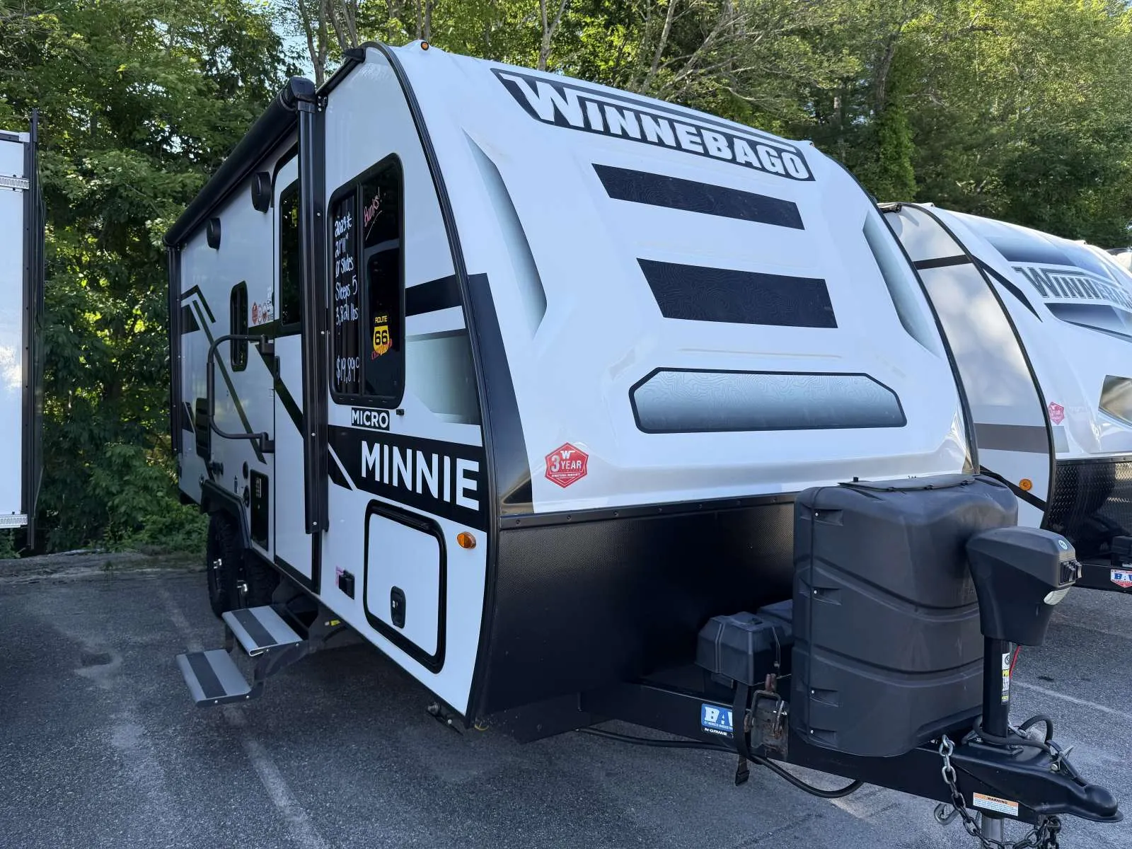 2023 Winnebago Micro Minnie 1800BH - Photo 2