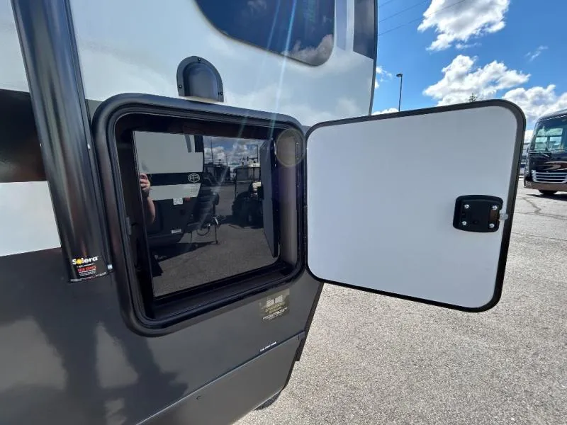 2026 Forest River Rockwood Mini Lite 2506FK - Photo 4