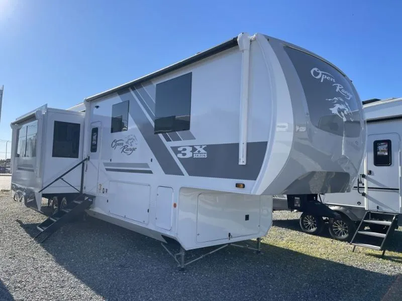 2026 Open Range RV Open Range 3X 390TBS - Photo 2