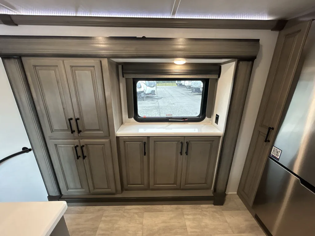 2023 Keystone Montana 3901RK, Photos photo 12