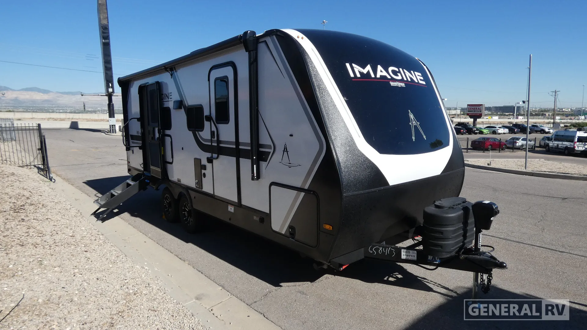 2027 Grand Design Imagine 2300MK - Photo 2