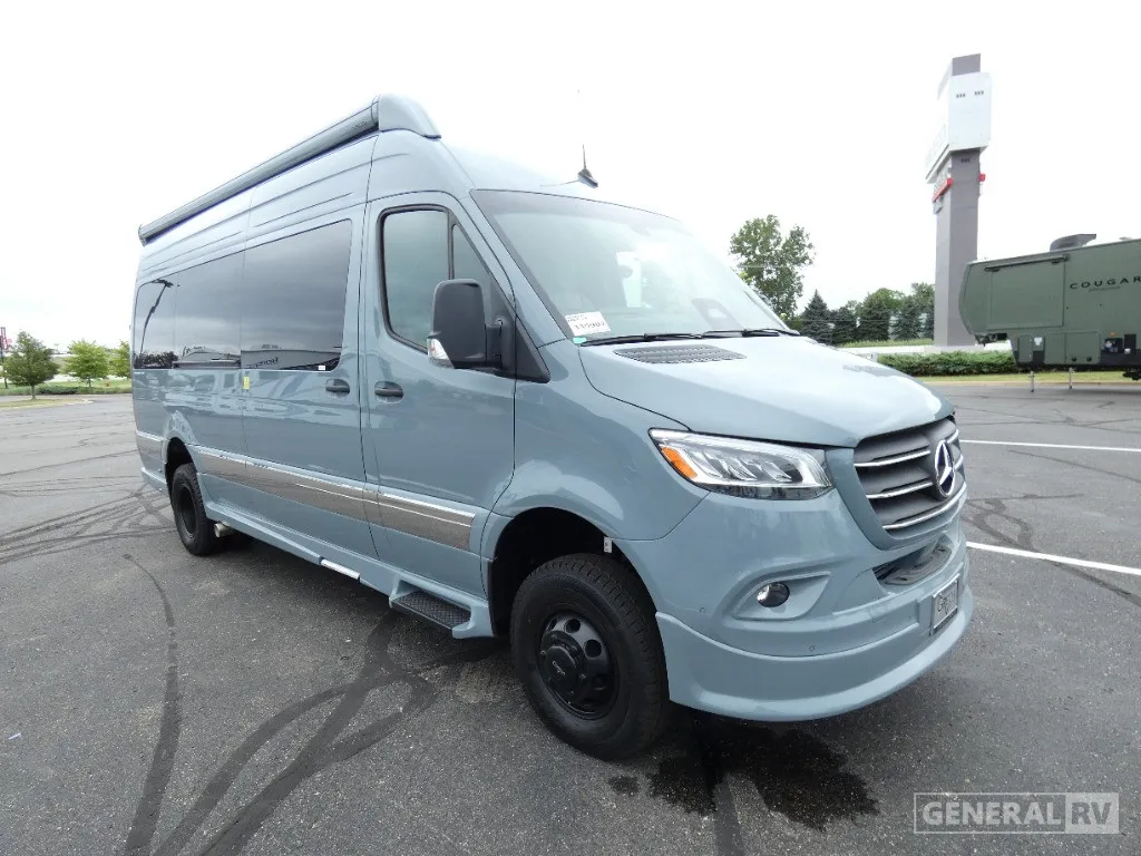 2026 Grech RV Turismo-ion AWD TOUR - Photo 2