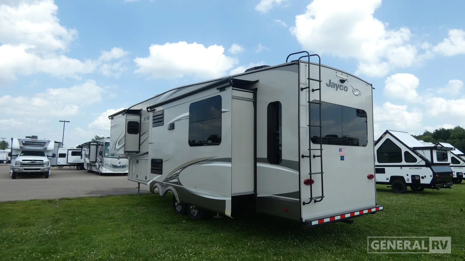 2018 Jayco Eagle 317RLOK - Photo 4