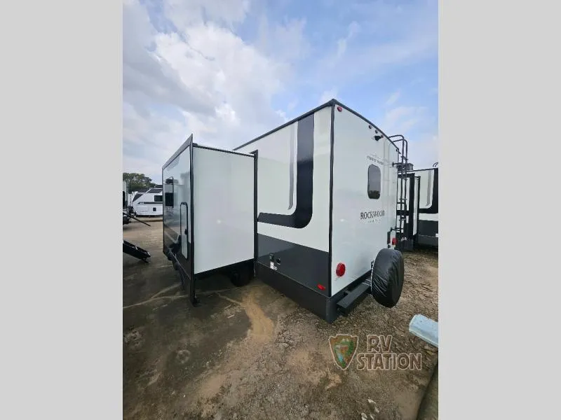 2026 Forest River Rockwood Mini Lite 2511S - Photo 4