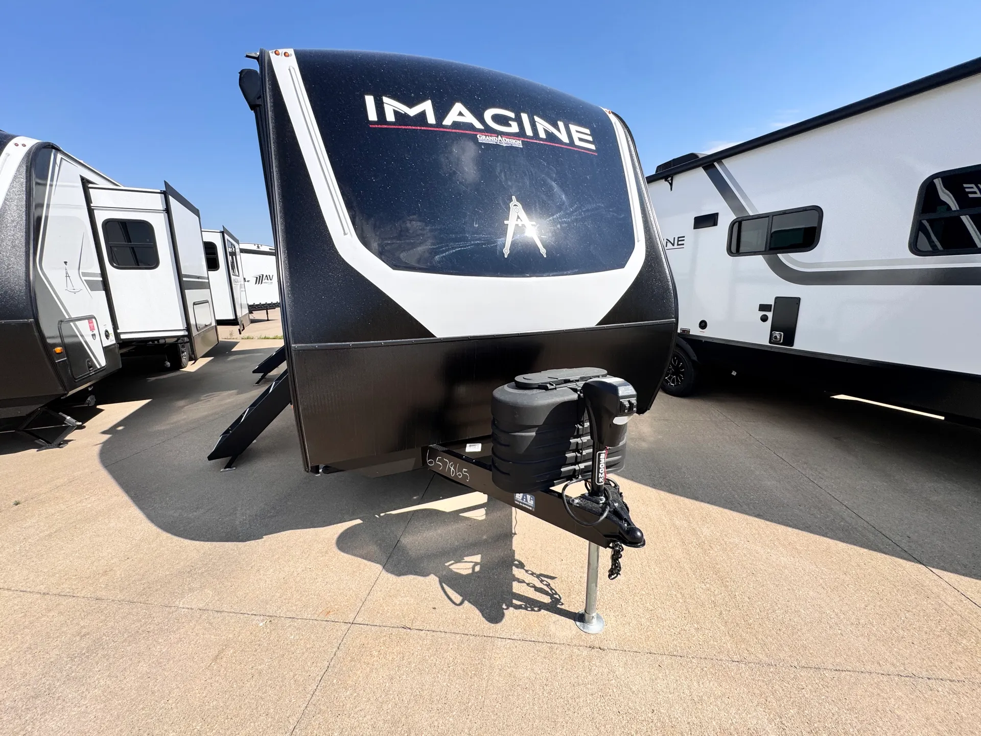 2026 Grand Design Imagine 2300MK - Photo 3