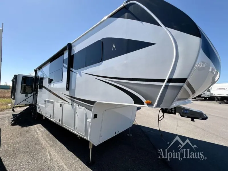 2026 Grand Design Solitude 388MBS - Photo 3
