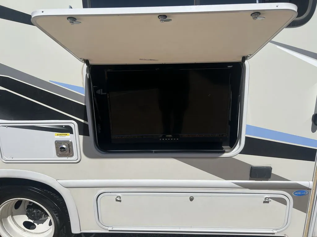 2023 Thor Motor Coach Geneva 25VA - Photo 3