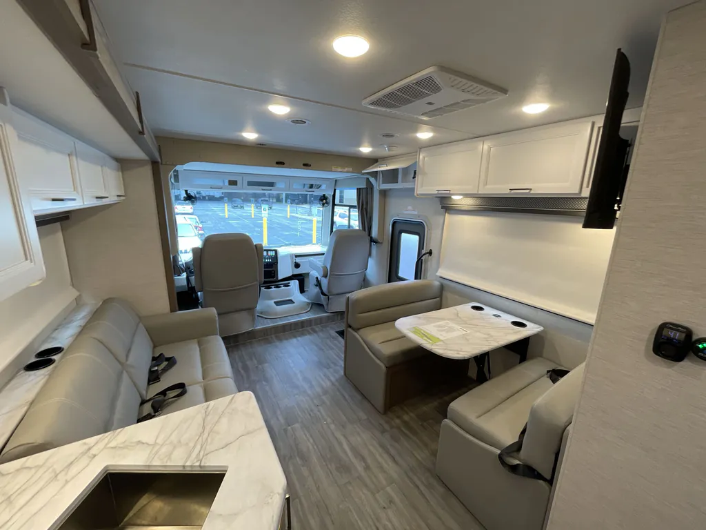 2026 Thor Motor Coach Freedom Traveler A29, Photos photo 3
