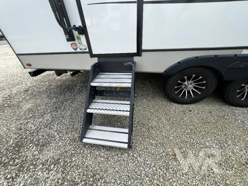 2024 Keystone RV Cougar Half-Ton 25RDS - Photo 3