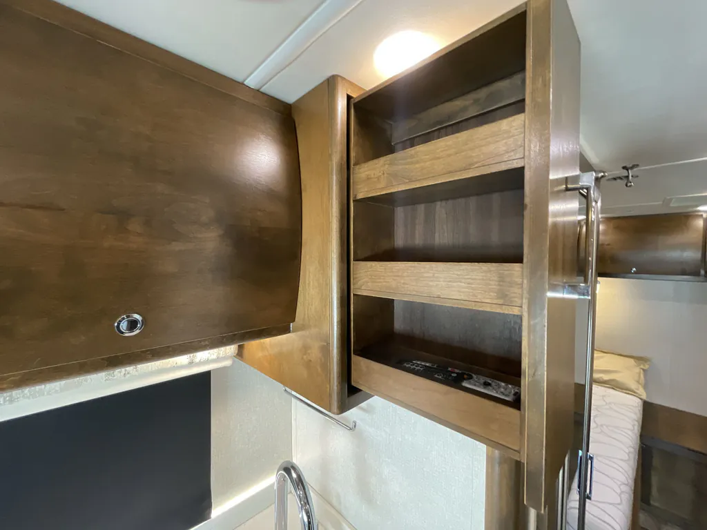 2019 Tiffin Wayfarer 24 TW, Photos photo 10
