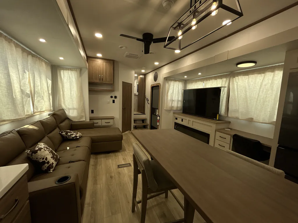 2027 Forest River Mesquite 3850HBRK, Photos photo 3