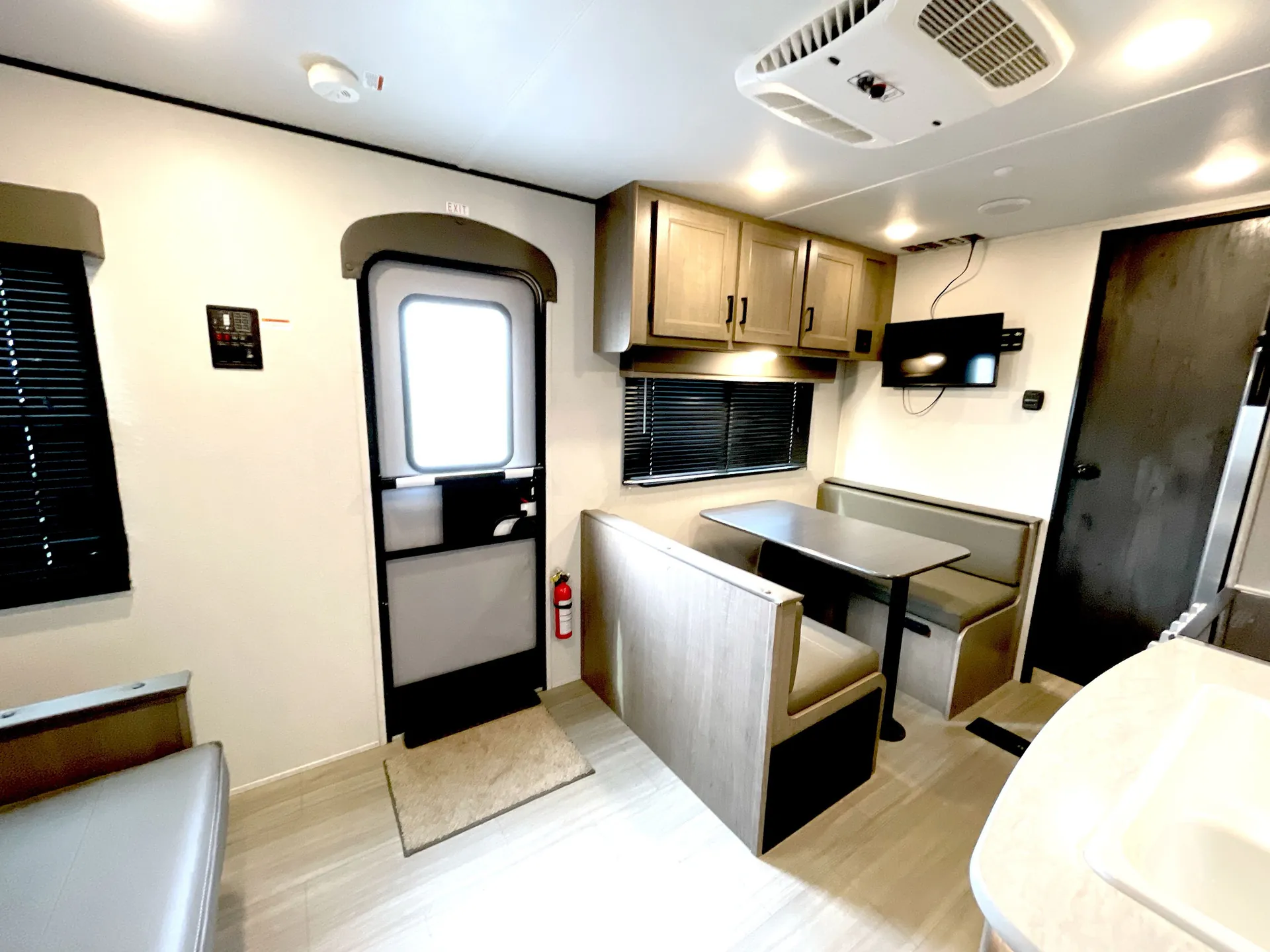 2021 Keystone Hideout 192RB — living area main