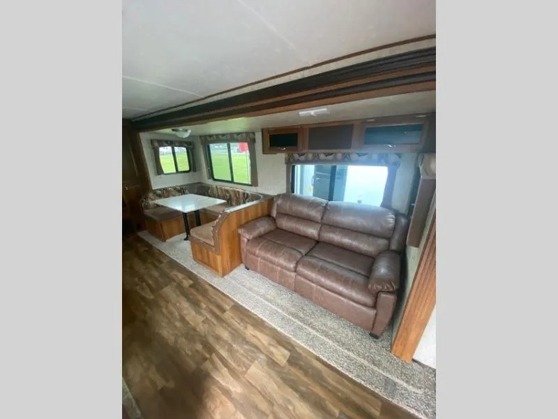 2017 Prime Time RV Avenger 28RKS - Photo 2