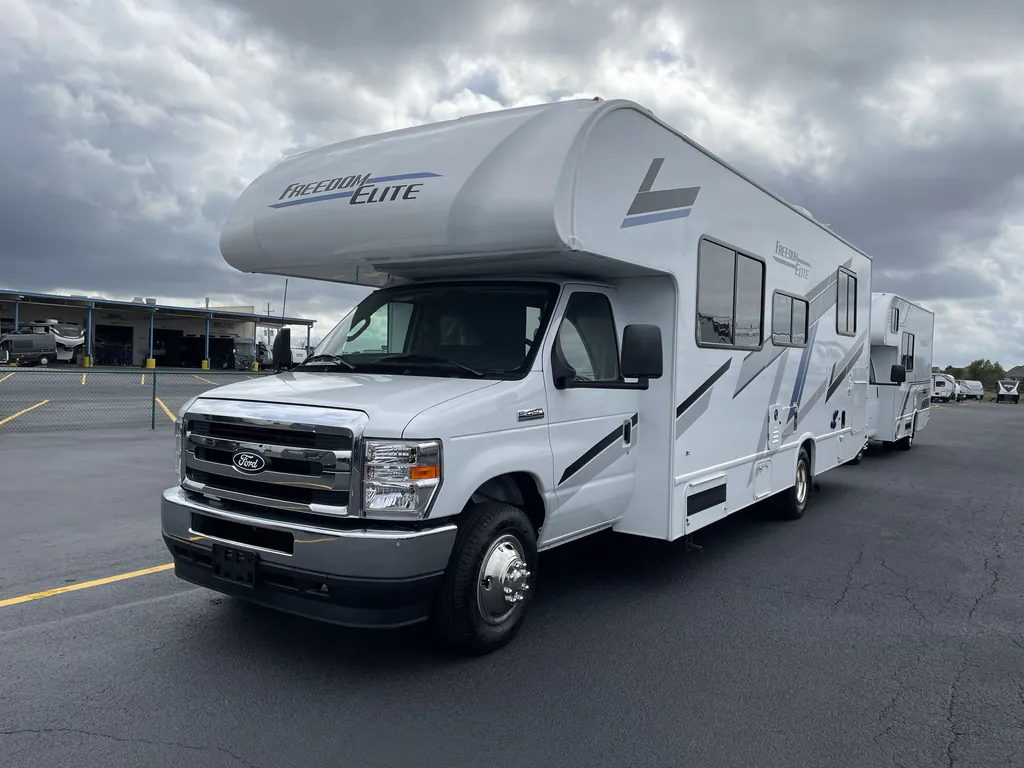2026 Thor Motor Coach Freedom Elite 28HZ, Photos photo 5