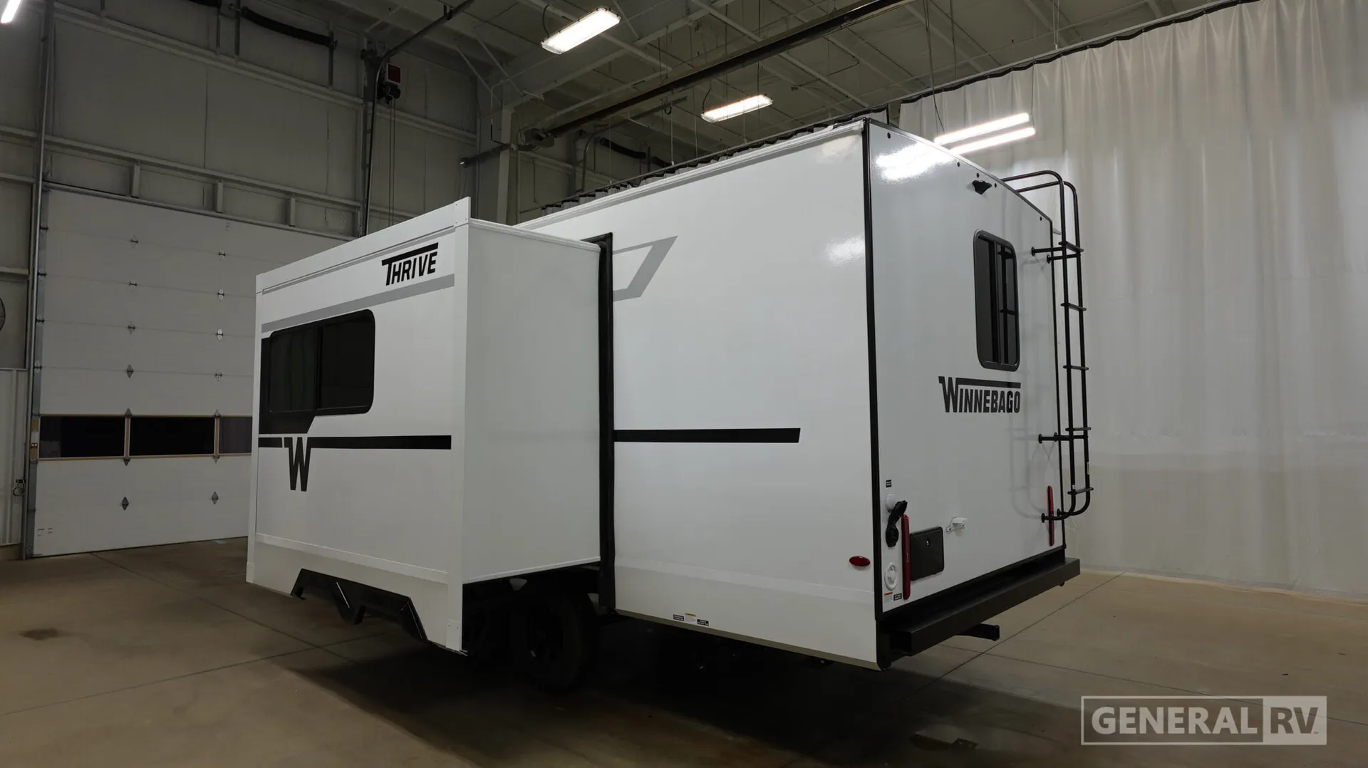 2026 Winnebago Thrive 22RBS - Photo 4