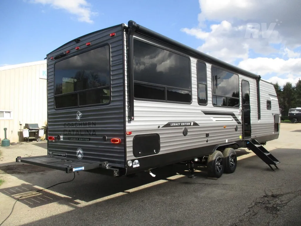 2026 Coachmen Catalina Legacy Edition 283RNR, Photos photo 7