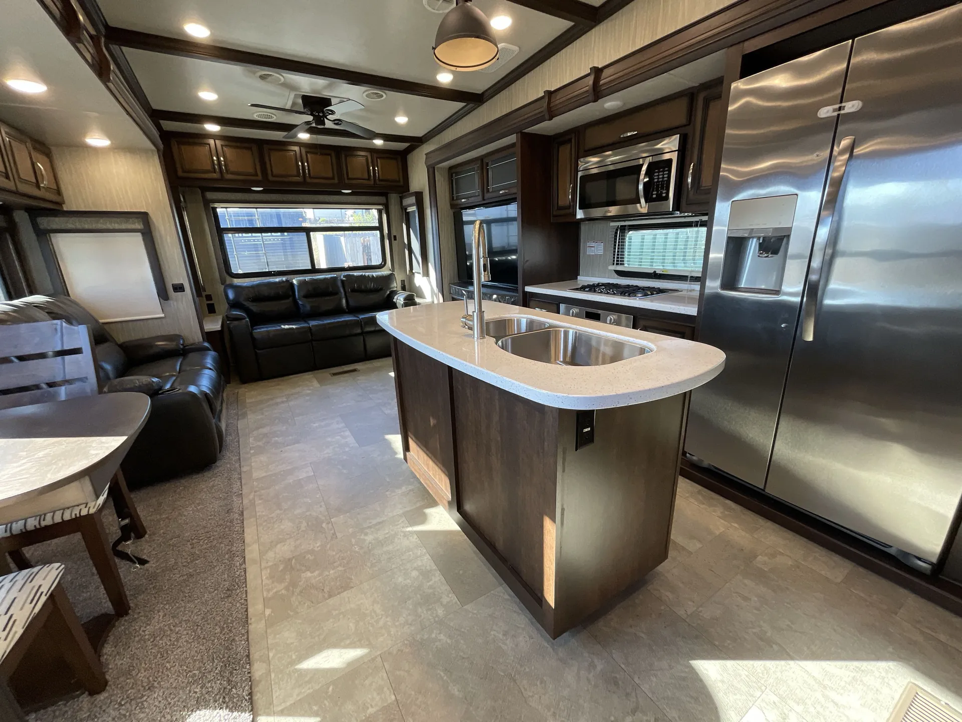 2020 Heartland Big Country 3155RLK — living area main