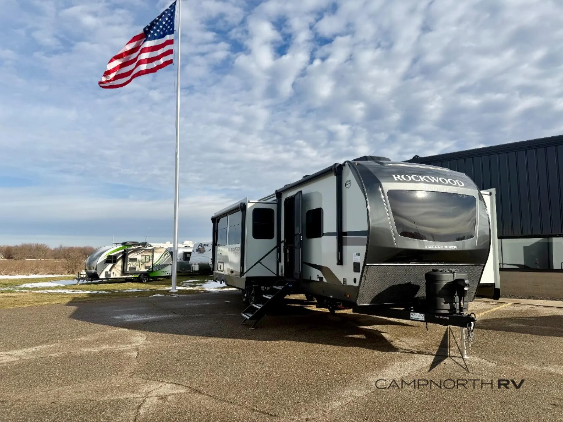 2026 Forest River Rockwood Signature 8421DB - Photo 2