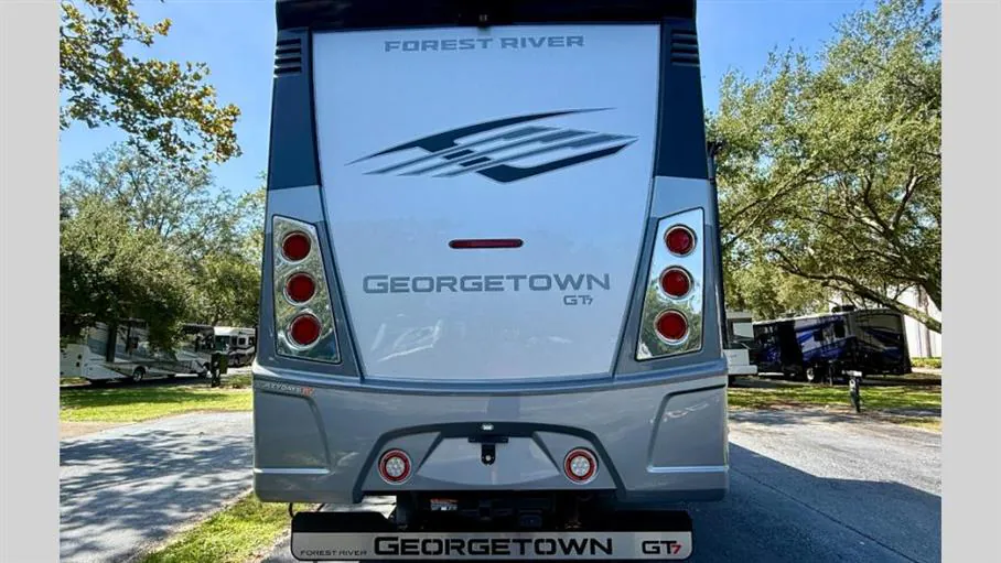 2026 Forest River Georgetown 7 Series GT7 36D7 — Photo 6