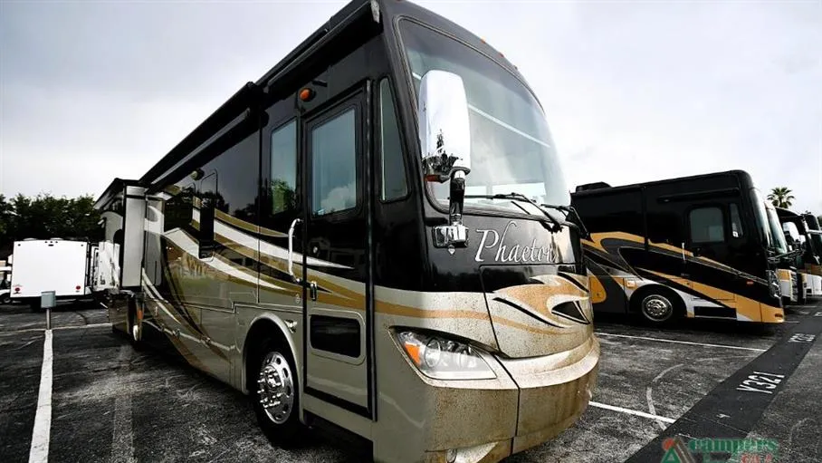 2014 Tiffin Motorhomes Phaeton 36 GH - Main photo