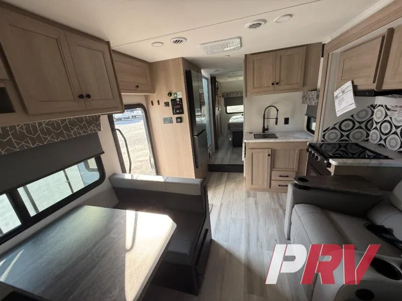2026 Forest River Sunseeker 2860DS - Photo 4