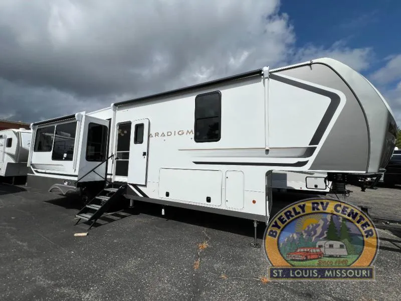 2026 Alliance RV Paradigm 340RL - Photo 2