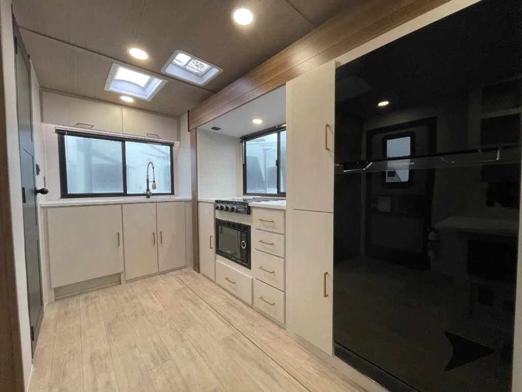 2026 Forest River Vibe EXTREME LITE 2500CK, Photos photo 21