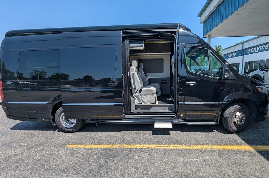 2021 Airstream Interstate 24GL - Photo 3