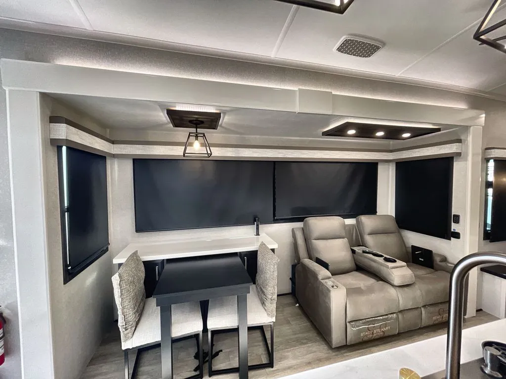 2026 Jayco Pinnacle 36FBTS, Photos photo 11