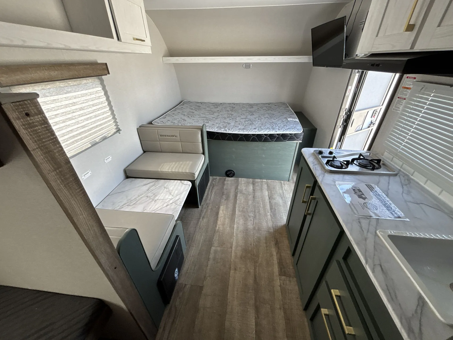 2025 Heartland Eddie Bauer 17BHL — living area main