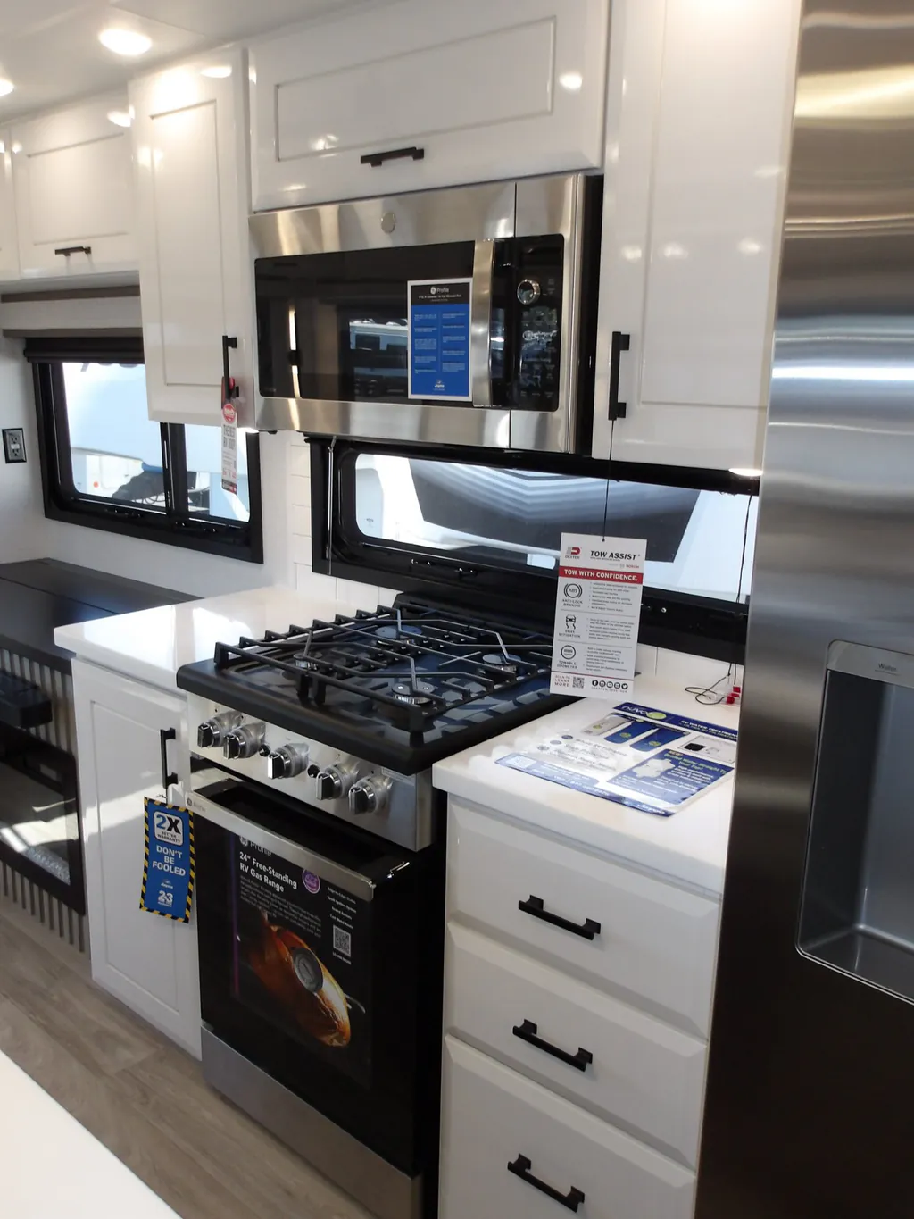 2027 Jayco Pinnacle 32RLTS, Photos photo 18