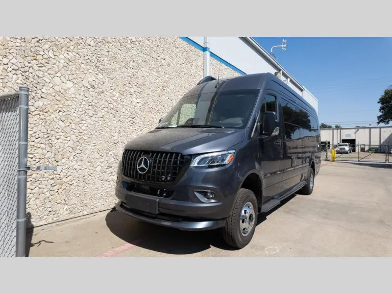 2026 Airstream Interstate 24GL - Photo 4
