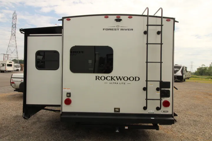2027 Forest River Rockwood Ultra Lite 2608BS - Photo 4